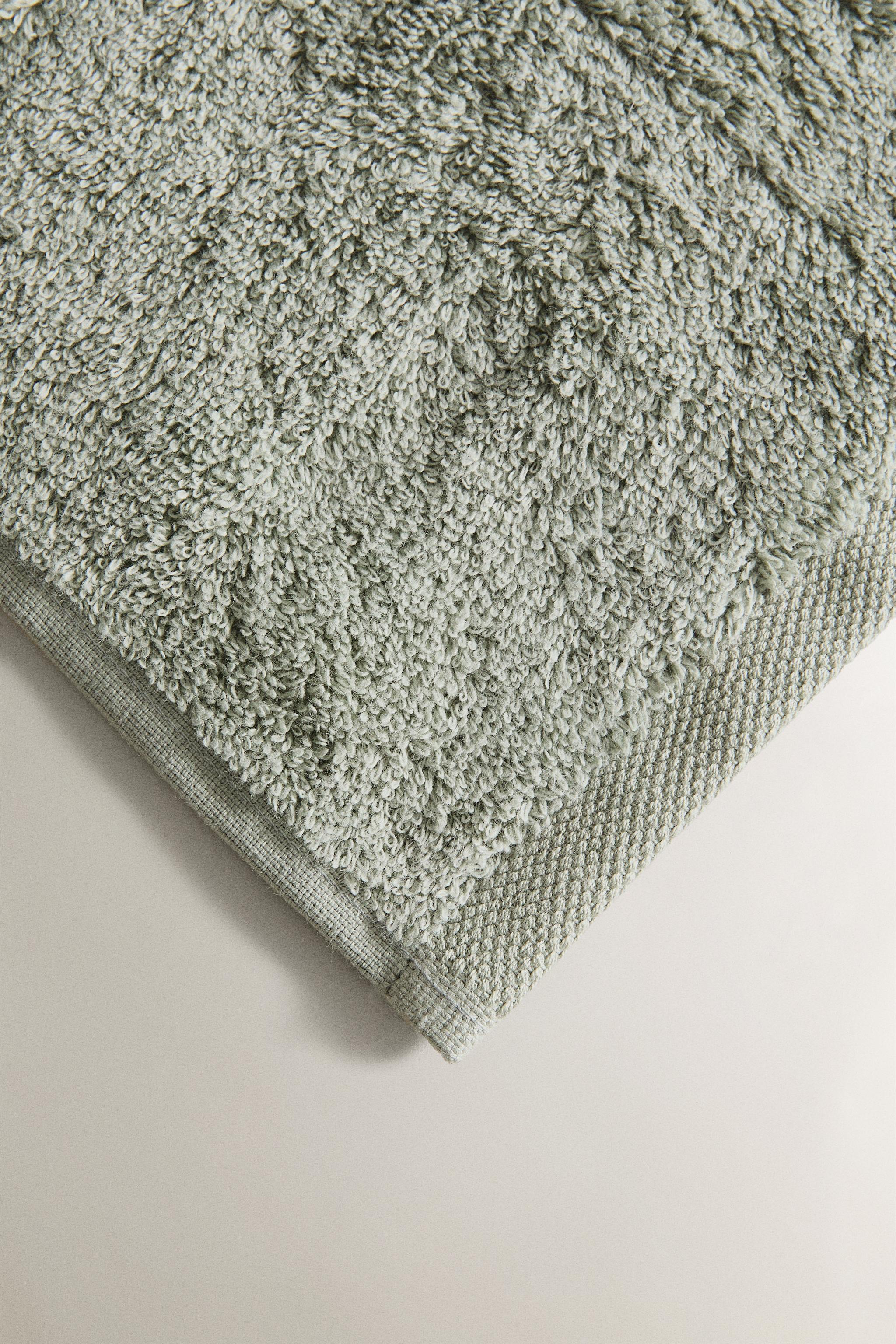 PACK OF COTTON HAND TOWELS (PACK 3)